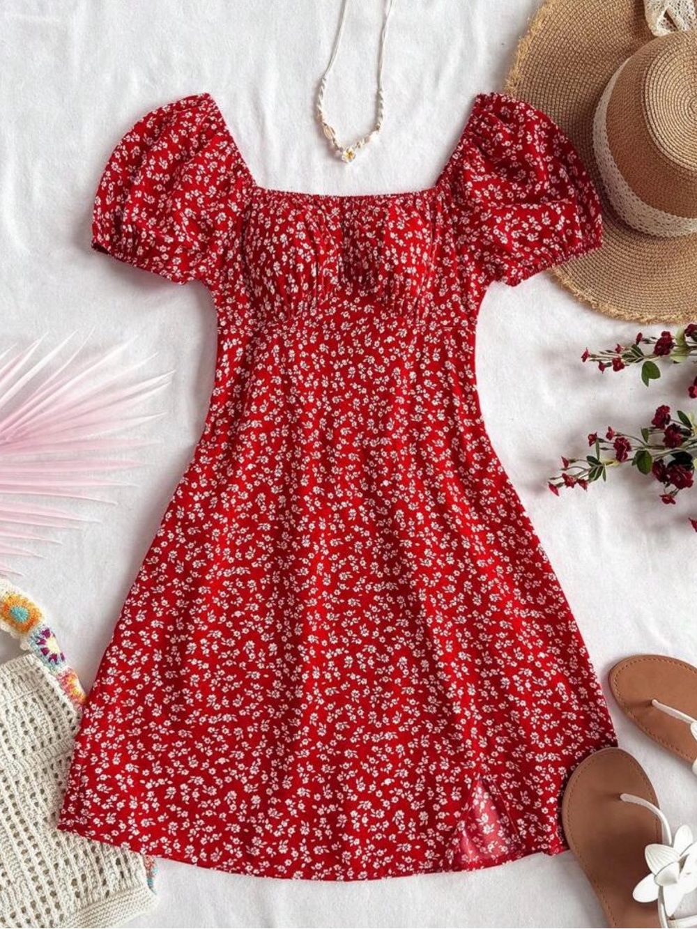 SHEIN Size Medium 6 Red White Flower Floral Puff Sleeve Dress